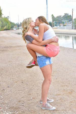 Original 852 px/ 1280 px