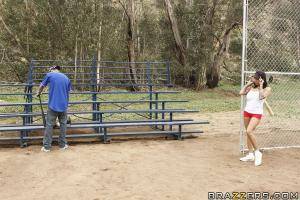 Original 900 px/ 600 px