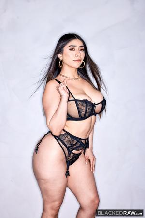 Original 2000 px/ 2999 px