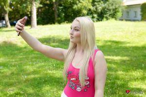 Original 3000 px/ 2000 px