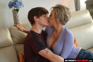 Original 2500 px/ 1667 px