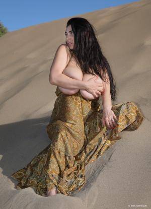 Original 1372 px/ 1900 px