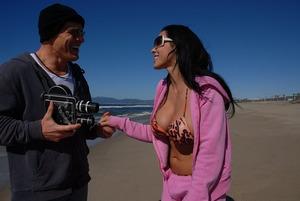 Original 1600 px/ 1074 px