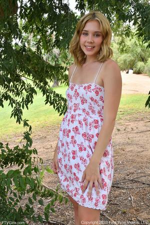 Original 3280 px/ 4928 px