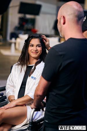 Original 2000 px/ 2999 px