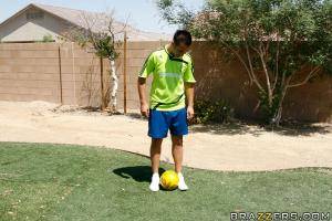 Original 900 px/ 600 px