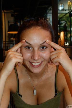 Original 1280 px/ 1920 px