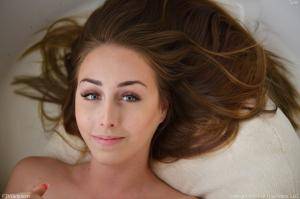 Original 1600 px/ 1064 px