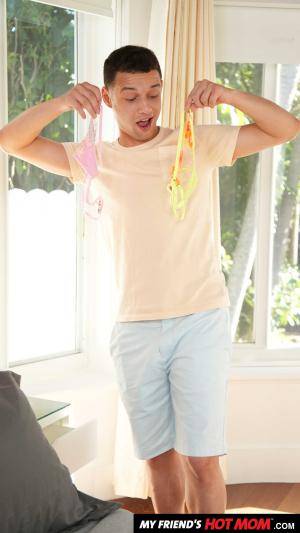 Original 1406 px/ 2500 px