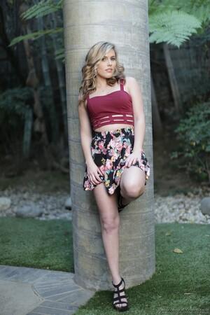 Original 1280 px/ 1920 px