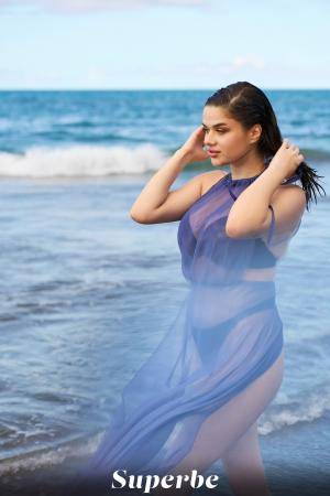 Original 2560 px/ 3840 px