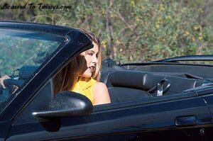 Original 749 px/ 498 px