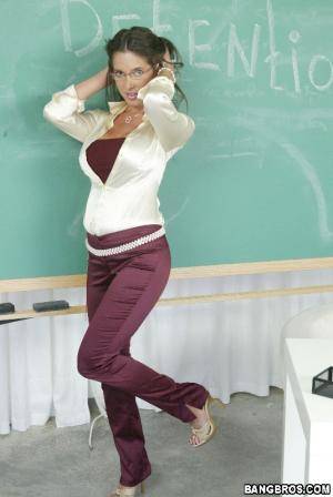 Original 535 px/ 800 px