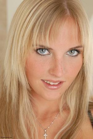 Original 1338 px/ 2000 px