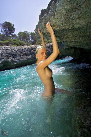 Original 1500 px/ 2240 px