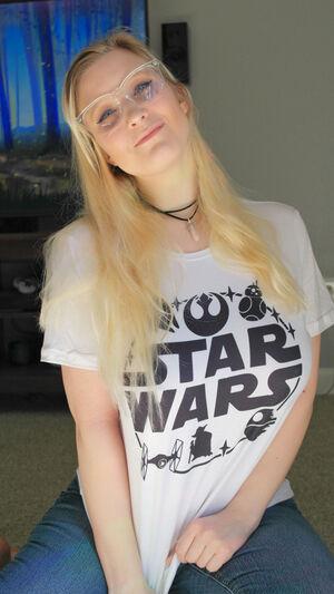 Original 1115 px/ 1982 px