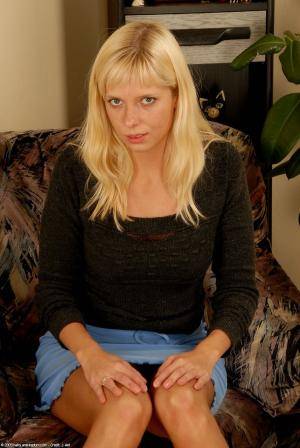 Original 857 px/ 1280 px