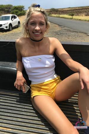 Original 2000 px/ 3000 px