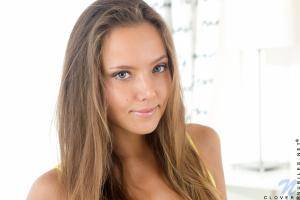 Original 2400 px/ 1600 px