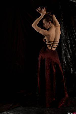 Original 851 px/ 1280 px