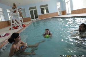 Original 900 px/ 600 px