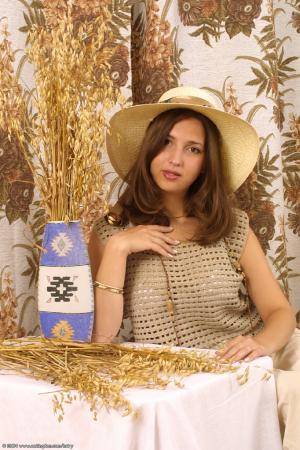 Original 682 px/ 1024 px