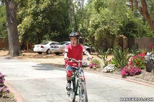 Original 2000 px/ 1333 px