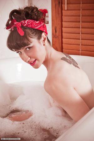 Original 997 px/ 1500 px