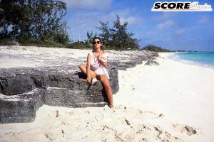 Original 3000 px/ 2000 px