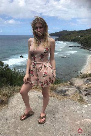 Original 854 px/ 1280 px