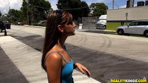 Original 3840 px/ 2164 px