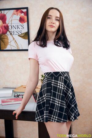 Original 2333 px/ 3500 px