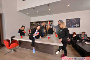 Original 2500 px/ 1667 px