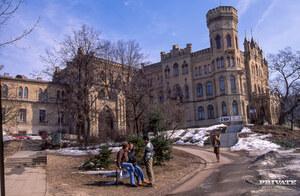 Original 3200 px/ 2089 px