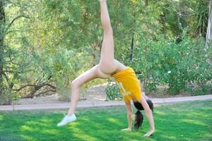 Original 1600 px/ 1064 px