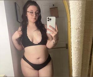 Original 1284 px/ 1069 px