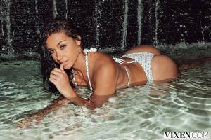 Original 3000 px/ 2000 px