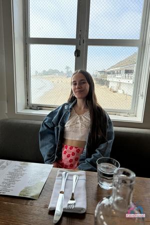 Original 2000 px/ 3000 px