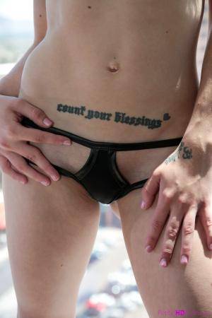 Original 3840 px/ 5760 px