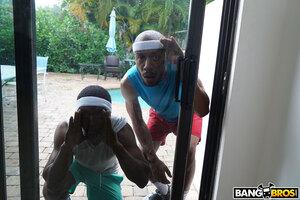 Original 2000 px/ 1333 px