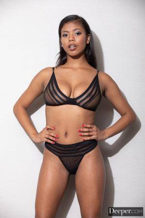 Original 2000 px/ 3000 px