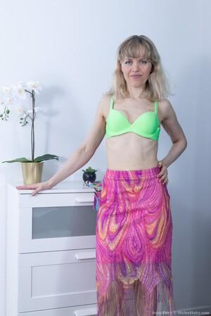 Original 2001 px/ 3000 px