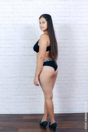 Original 854 px/ 1280 px