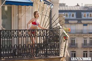 Original 2998 px/ 2000 px