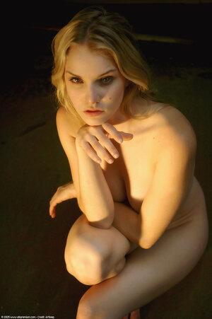 Original 1021 px/ 1536 px