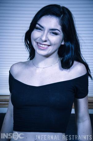 Original 795 px/ 1200 px