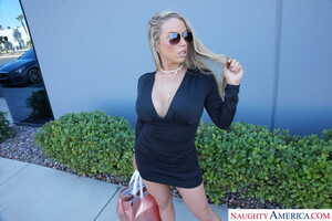 Original 2500 px/ 1670 px