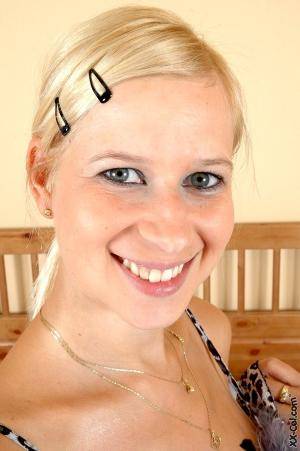 Original 851 px/ 1280 px