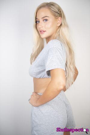 Original 1066 px/ 1600 px