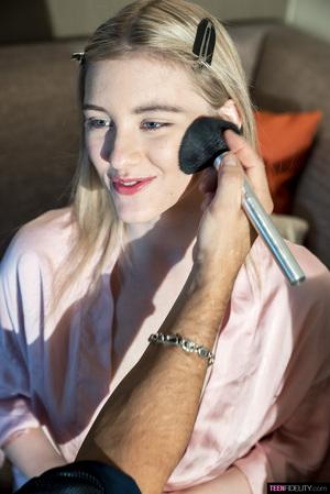 Original 1443 px/ 2160 px